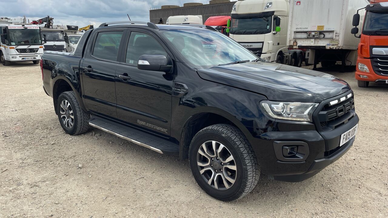 FORD RANGER 2.0 ECOBLUE 213PS - Pick-up, Furgoneta combi: foto 1 FORD RANGER 2.0 ECOBLUE 213PS - Pick-up, Furgoneta combi: foto 1