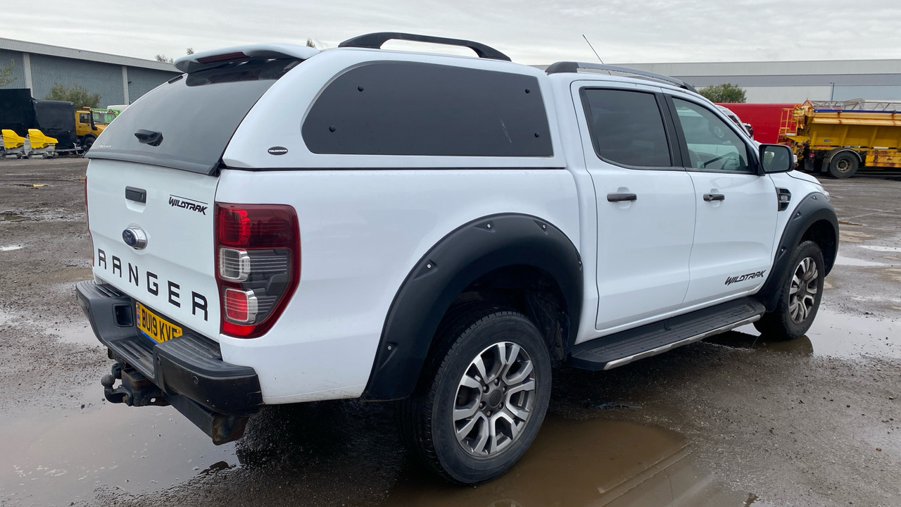 FORD RANGER Wildtrak 3.2 TDCi 200PS - Pick-up, Furgoneta combi: foto 4 FORD RANGER Wildtrak 3.2 TDCi 200PS - Pick-up, Furgoneta combi: foto 4