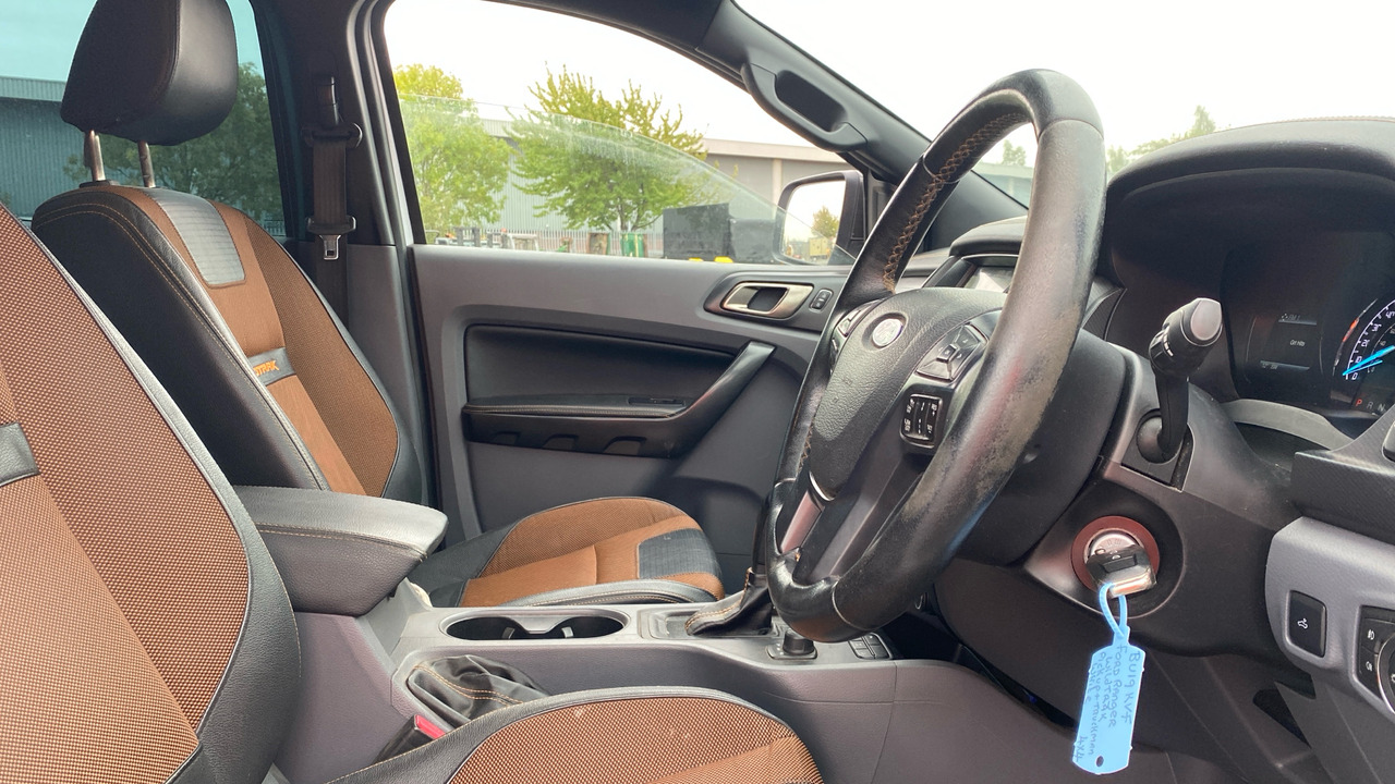 FORD RANGER Wildtrak 3.2 TDCi 200PS - Pick-up, Furgoneta combi: foto 5 FORD RANGER Wildtrak 3.2 TDCi 200PS - Pick-up, Furgoneta combi: foto 5