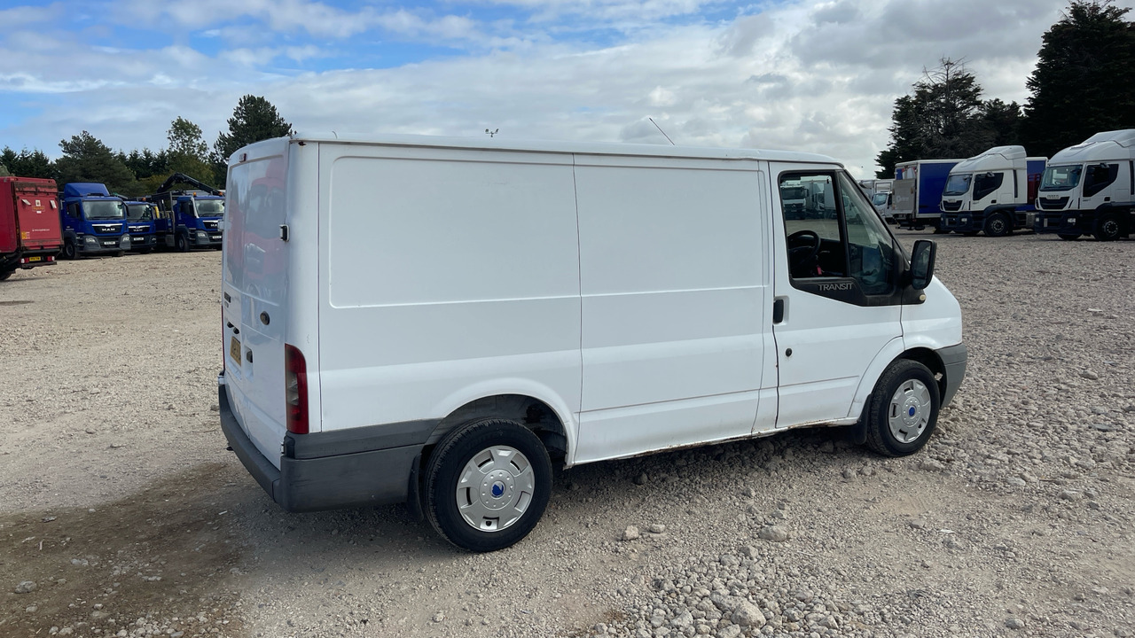 FORD TRANSIT 260 2.2 TDCI 85PS - Furgoneta pequeña: foto 4 FORD TRANSIT 260 2.2 TDCI 85PS - Furgoneta pequeña: foto 4