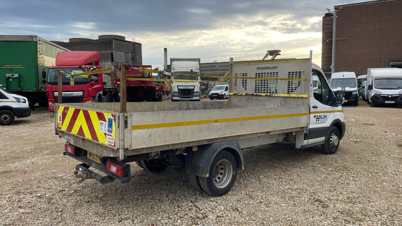 FORD TRANSIT 350 2.0 ECOBLUE 130PS - Caja abierta furgoneta: foto 4 FORD TRANSIT 350 2.0 ECOBLUE 130PS - Caja abierta furgoneta: foto 4