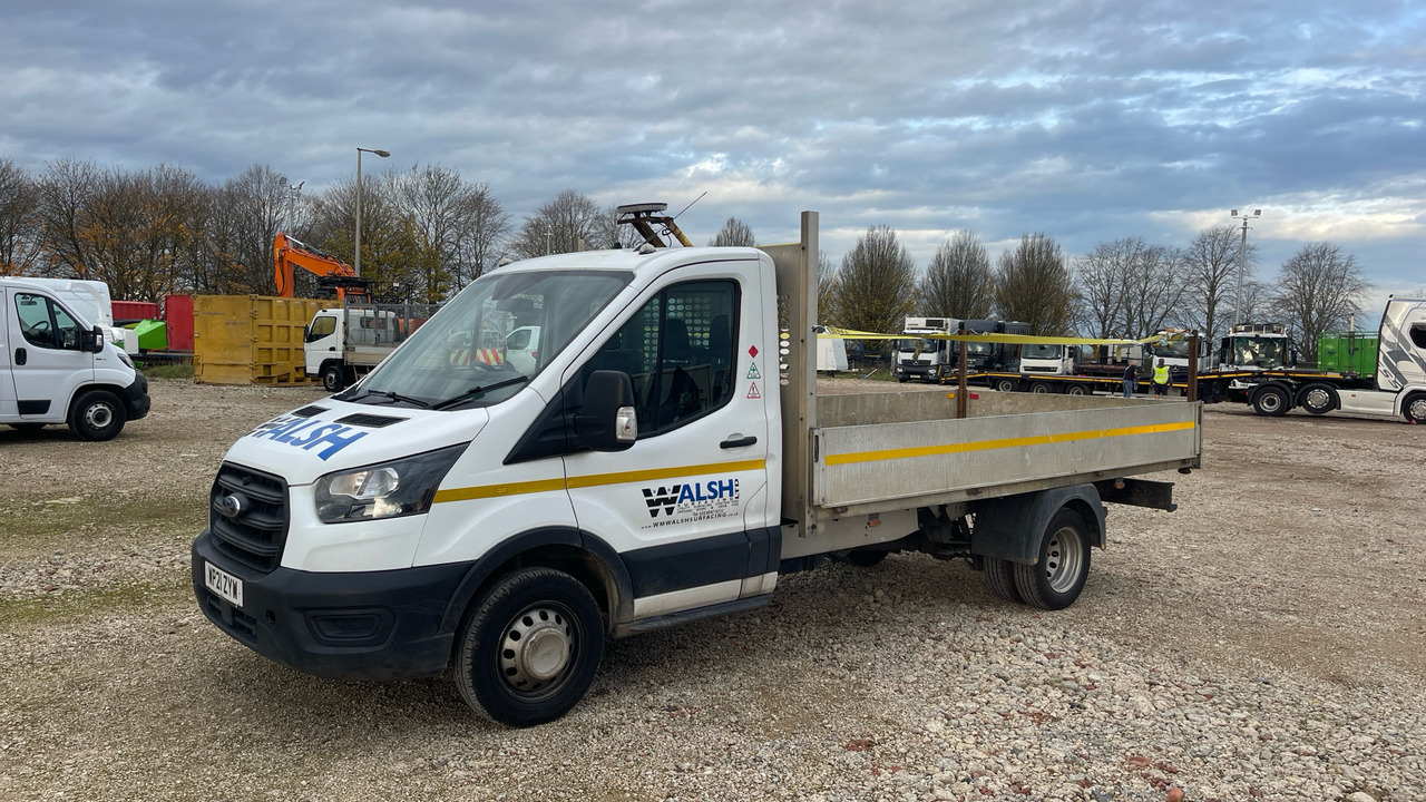 FORD TRANSIT 350 2.0 ECOBLUE 130PS - Caja abierta furgoneta: foto 2 FORD TRANSIT 350 2.0 ECOBLUE 130PS - Caja abierta furgoneta: foto 2