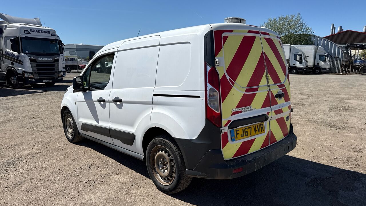 FORD TRANSIT CONNECT 200 1.5 TDCI 75PS - Furgoneta pequeña: foto 3 FORD TRANSIT CONNECT 200 1.5 TDCI 75PS - Furgoneta pequeña: foto 3