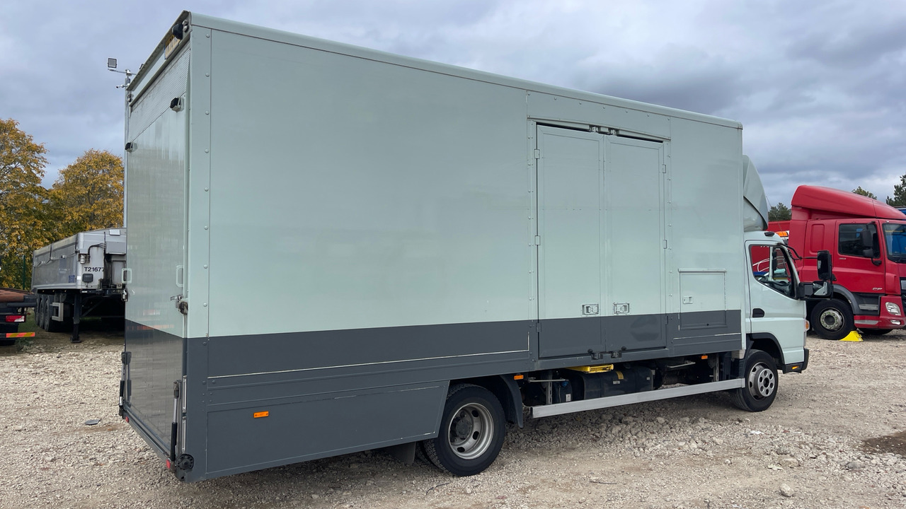 FUSO CANTER 7C15 - Portavehículos camión: foto 4 FUSO CANTER 7C15 - Portavehículos camión: foto 4