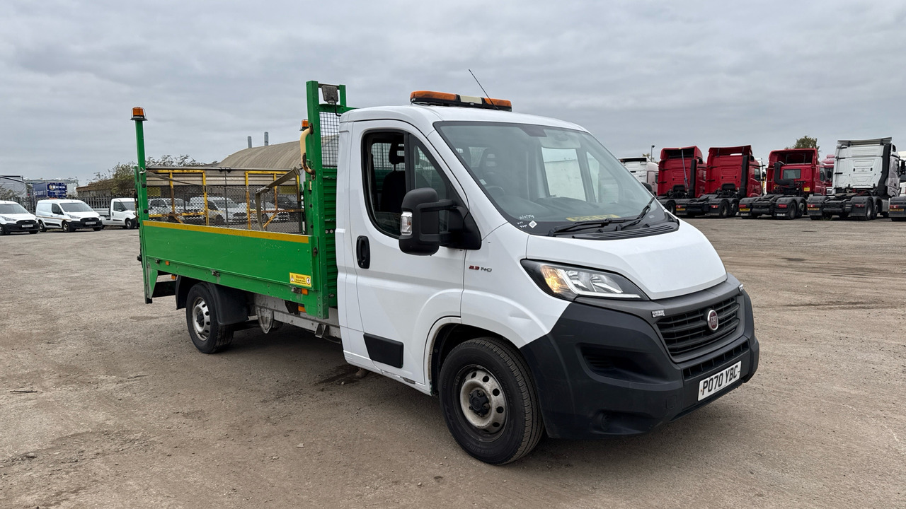 Fiat Ducato 35 2.3 MULTIJET 140PS - Caja abierta furgoneta: foto 1 Fiat Ducato 35 2.3 MULTIJET 140PS - Caja abierta furgoneta: foto 1