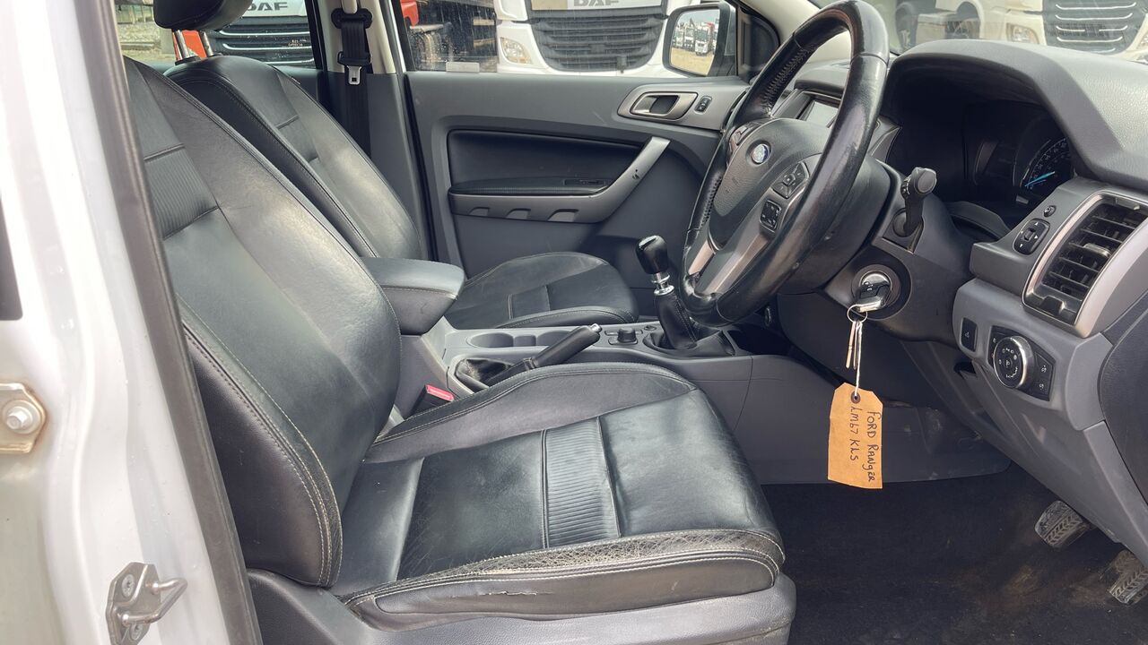 Ford Ranger LIMITED 2.2 TDCi 150PS - Pick-up, Furgoneta combi: foto 5 Ford Ranger LIMITED 2.2 TDCi 150PS - Pick-up, Furgoneta combi: foto 5