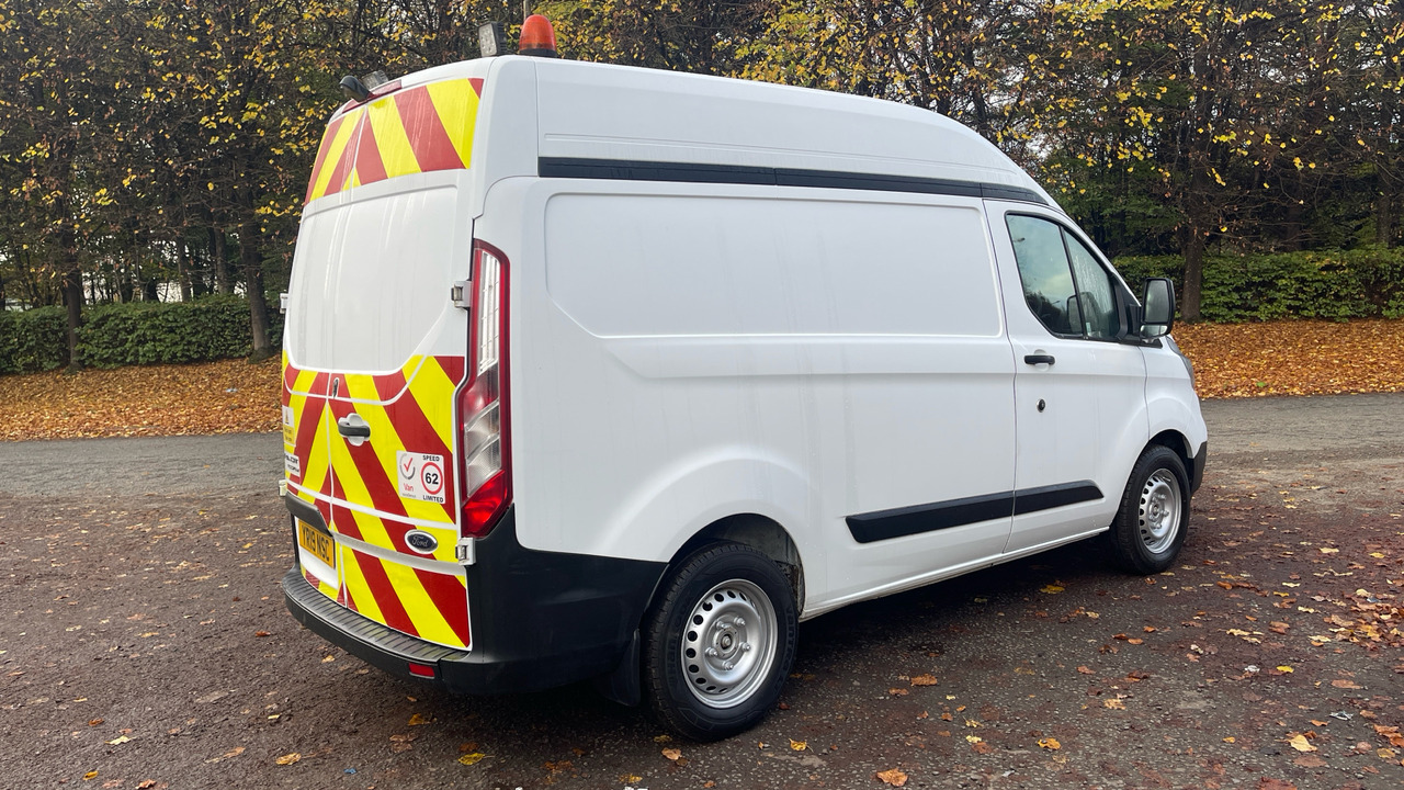 Ford Transit 340 2.0 TDCi 130PS - Furgoneta pequeña: foto 4 Ford Transit 340 2.0 TDCi 130PS - Furgoneta pequeña: foto 4