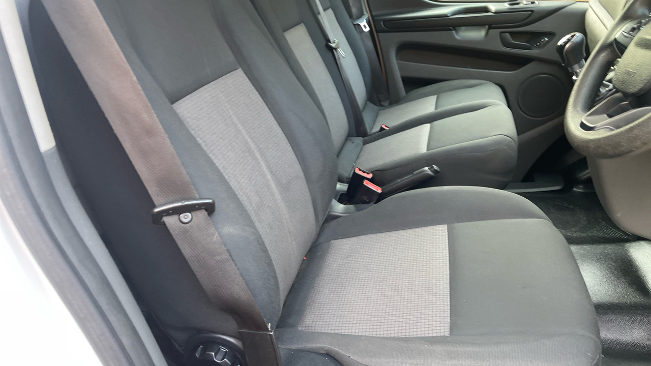 Ford Transit 340 2.0 TDCi 130PS - Furgoneta pequeña: foto 5 Ford Transit 340 2.0 TDCi 130PS - Furgoneta pequeña: foto 5