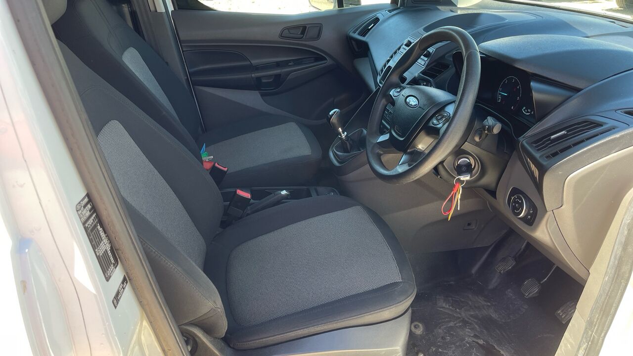 Ford Transit Connect 240 1.5 ECOBLUE 100PS - Furgoneta pequeña: foto 5 Ford Transit Connect 240 1.5 ECOBLUE 100PS - Furgoneta pequeña: foto 5