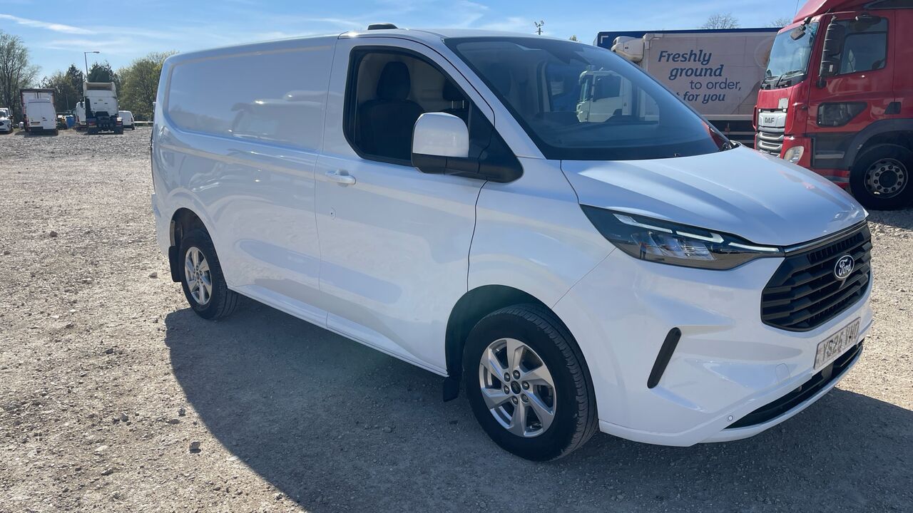 Ford Transit Custom 300 2.0 ECO BLUE 136PS LIMITED - Furgoneta pequeña: foto 1 Ford Transit Custom 300 2.0 ECO BLUE 136PS LIMITED - Furgoneta pequeña: foto 1