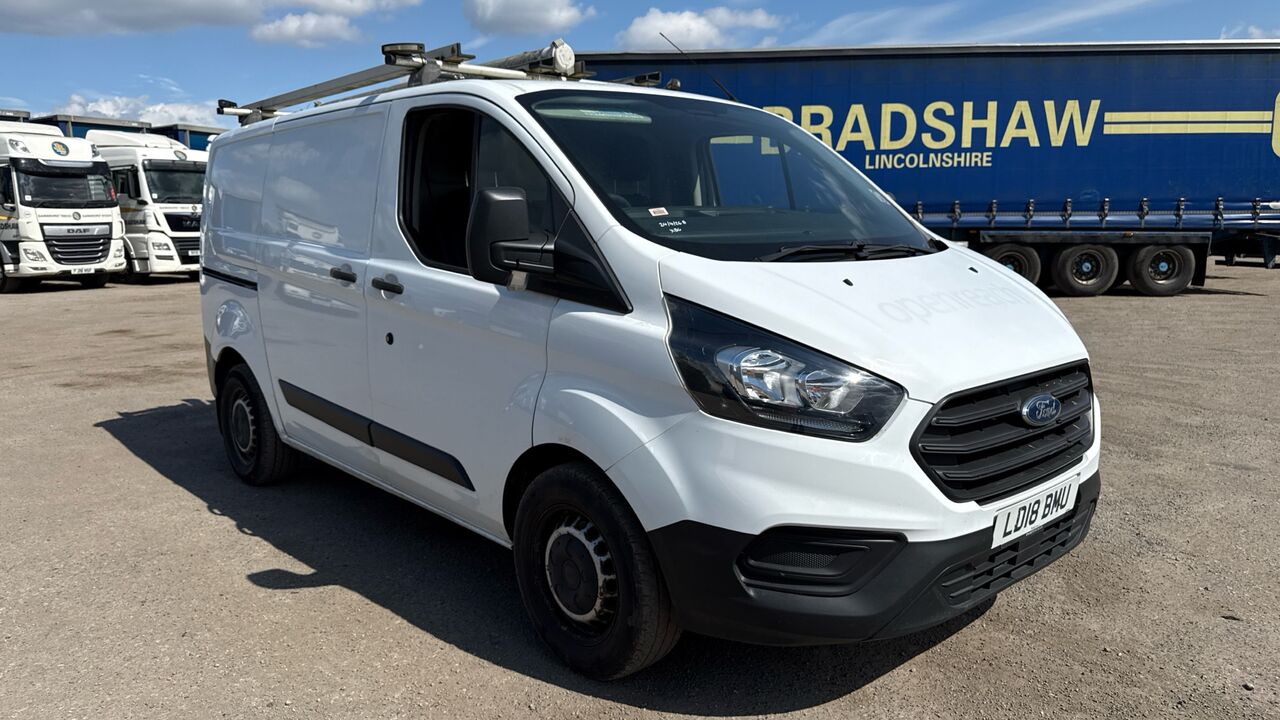 Ford Transit Custom 320 2.0 TDCi 105ps - Furgoneta pequeña: foto 1 Ford Transit Custom 320 2.0 TDCi 105ps - Furgoneta pequeña: foto 1