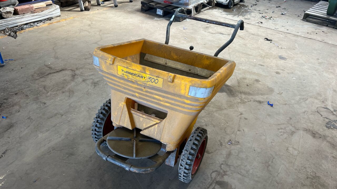 GLASDON TURBOCAST 300 GRIT SPREADER - Equipo de construcción: foto 2 GLASDON TURBOCAST 300 GRIT SPREADER - Equipo de construcción: foto 2