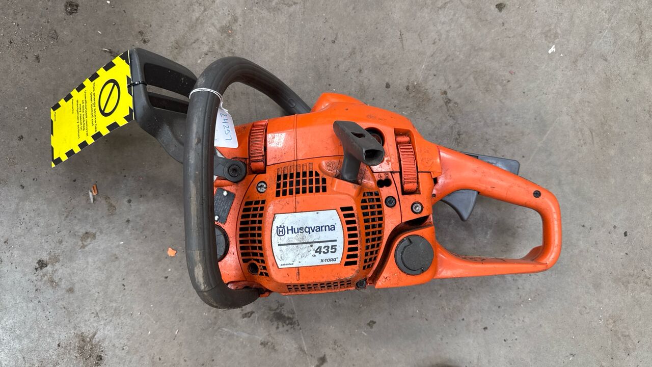HUSQVARNA 435 X-TORO CHAINSAW - Equipo de construcción: foto 4 HUSQVARNA 435 X-TORO CHAINSAW - Equipo de construcción: foto 4