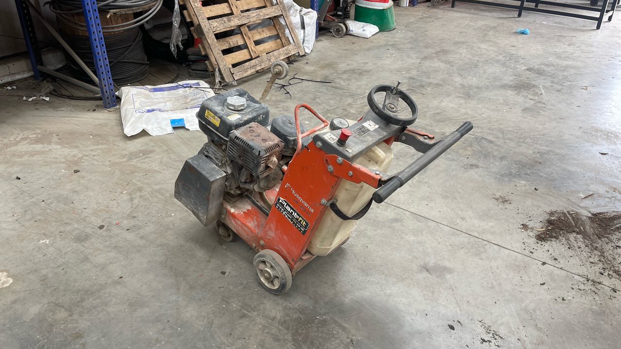 HUSQVARNA TS400LV, FLOOR SAW, PETROL (UNTESTED) - Equipo de construcción: foto 2 HUSQVARNA TS400LV, FLOOR SAW, PETROL (UNTESTED) - Equipo de construcción: foto 2