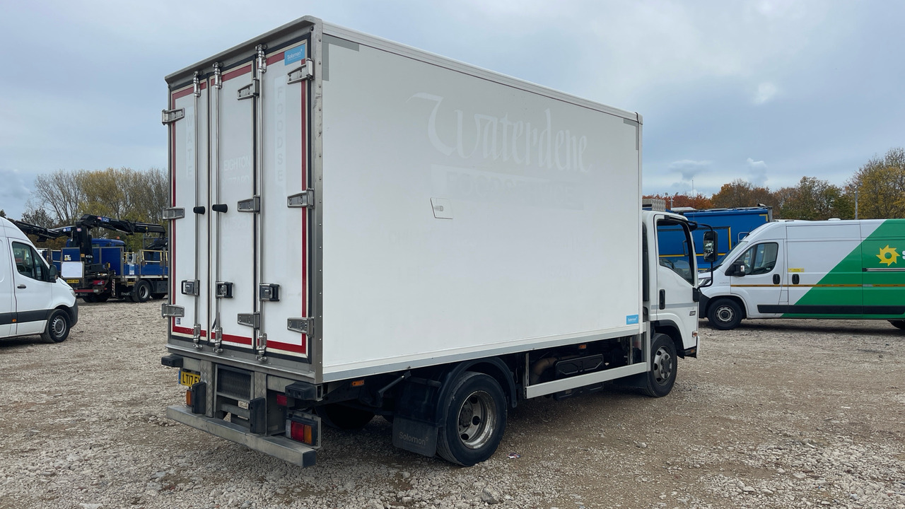 ISUZU FORWARD N75.190 - Frigorífico camión: foto 4 ISUZU FORWARD N75.190 - Frigorífico camión: foto 4