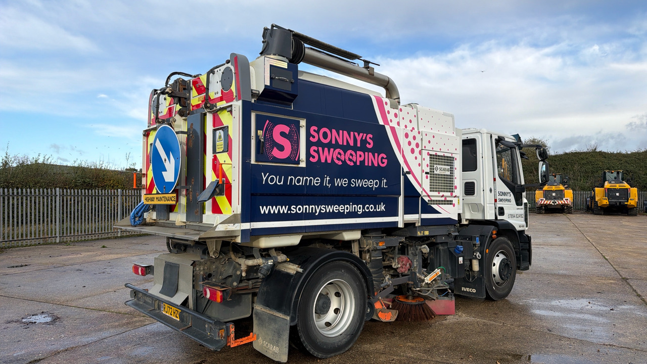 IVECO EUROCARGO 150-250 - Barredora vial: foto 4 IVECO EUROCARGO 150-250 - Barredora vial: foto 4