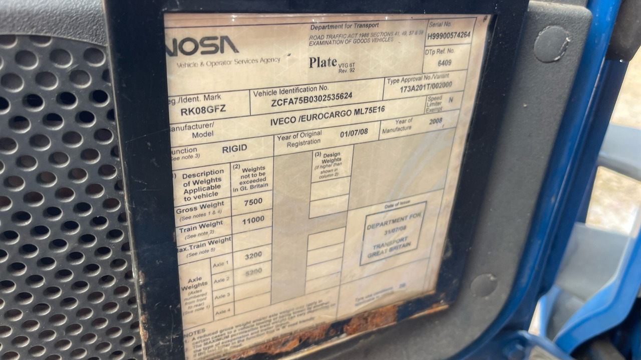 Camión caja abierta IVECO EUROCARGO 75E16: foto 11 Camión caja abierta IVECO EUROCARGO 75E16: foto 11