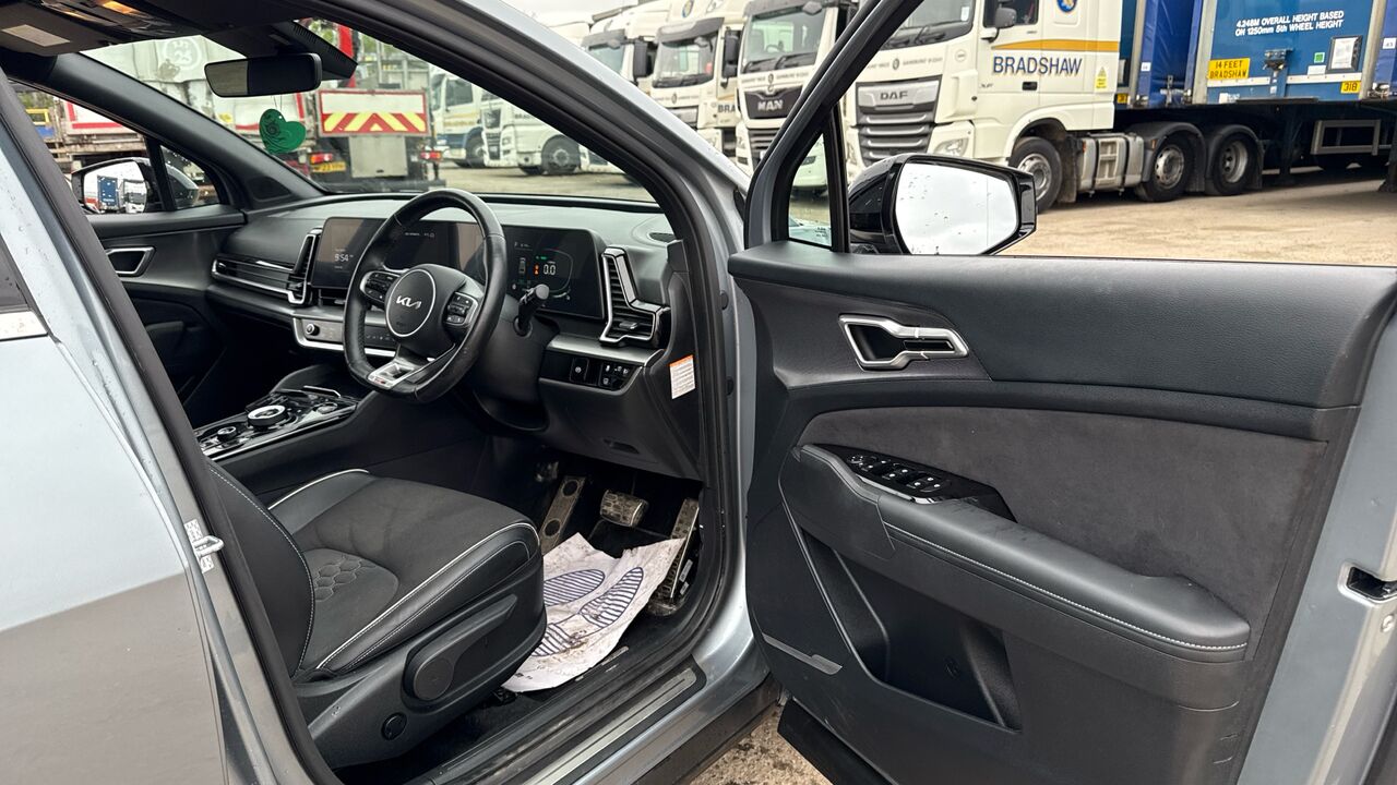 KIA SPORTAGE 1.6T GDI HEV GT-LINE - SUV/ Todoterreno: foto 5 KIA SPORTAGE 1.6T GDI HEV GT-LINE - SUV/ Todoterreno: foto 5