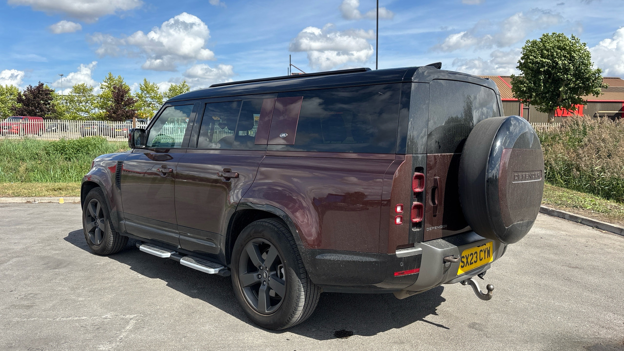LAND ROVER DEFENDER 3.0 D300 X-Dynamic HSE 130 - SUV/ Todoterreno: foto 3 LAND ROVER DEFENDER 3.0 D300 X-Dynamic HSE 130 - SUV/ Todoterreno: foto 3