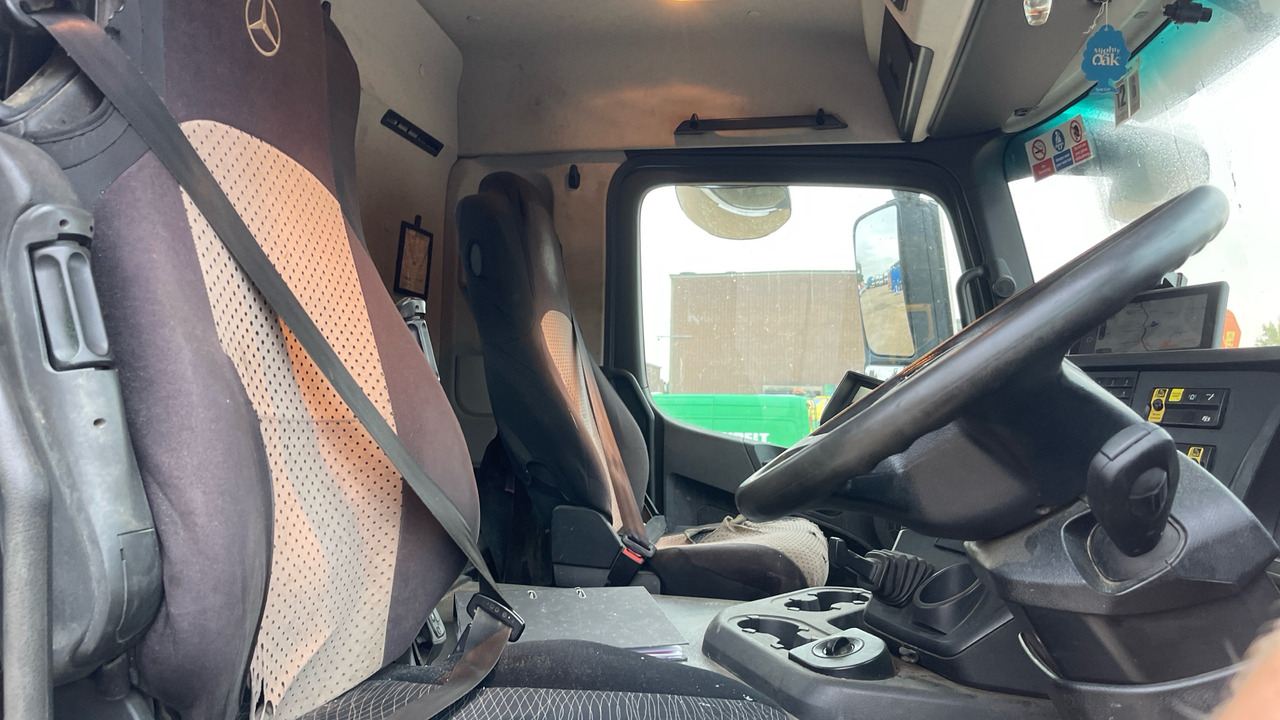 MERCEDES-BENZ AROCS - Volquete camión, Camión grúa: foto 5 MERCEDES-BENZ AROCS - Volquete camión, Camión grúa: foto 5