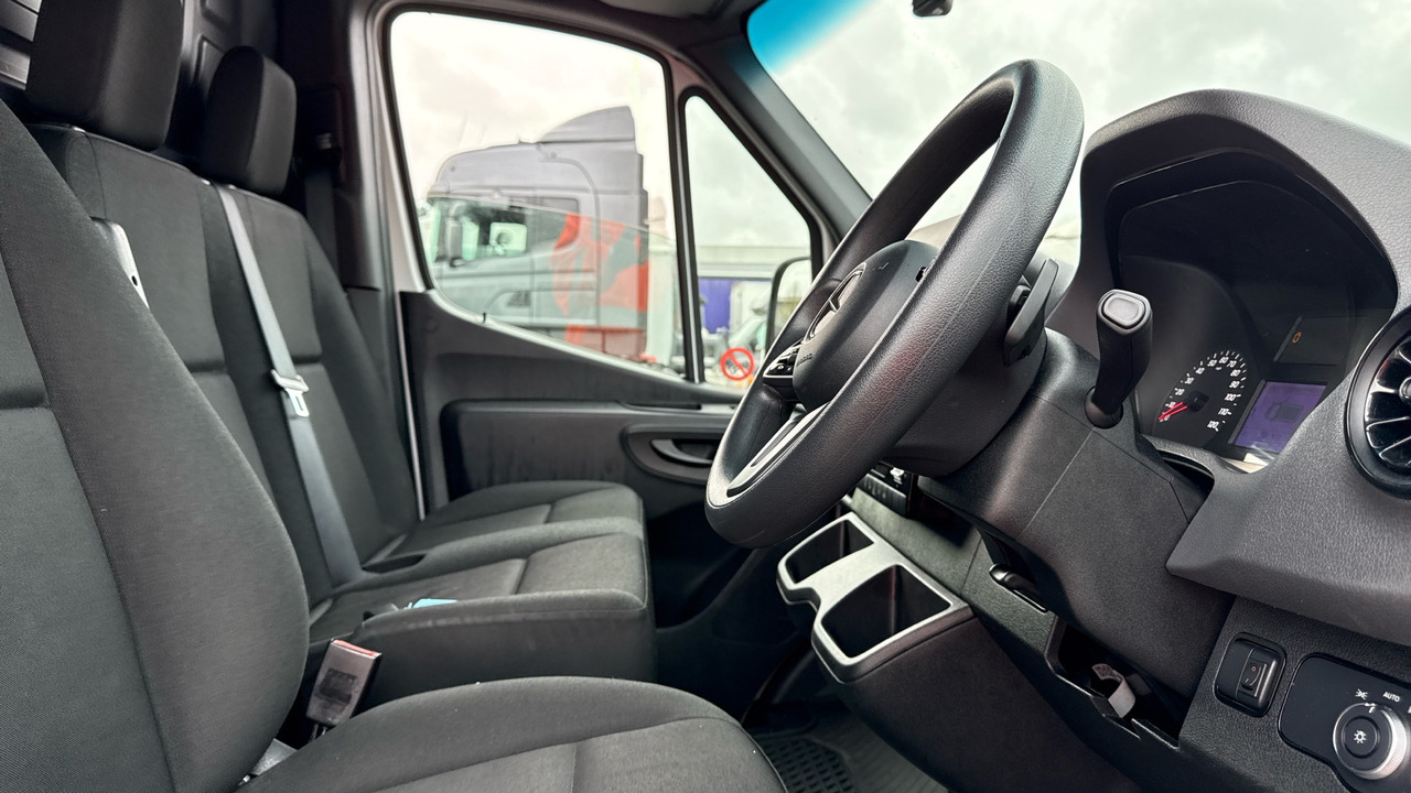 MERCEDES-BENZ SPRINTER 315 - Frigorífico furgoneta: foto 5 MERCEDES-BENZ SPRINTER 315 - Frigorífico furgoneta: foto 5