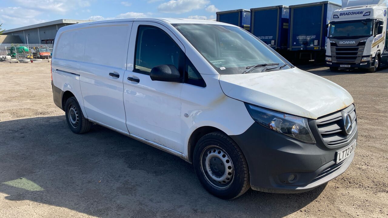 MERCEDES-BENZ VITO 114 CDI - Furgoneta pequeña: foto 1 MERCEDES-BENZ VITO 114 CDI - Furgoneta pequeña: foto 1