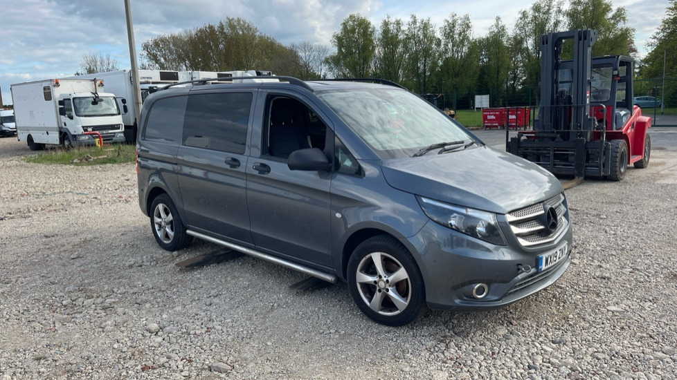 MERCEDES-BENZ VITO SPORT 116 CDI - Furgoneta combi: foto 1 MERCEDES-BENZ VITO SPORT 116 CDI - Furgoneta combi: foto 1