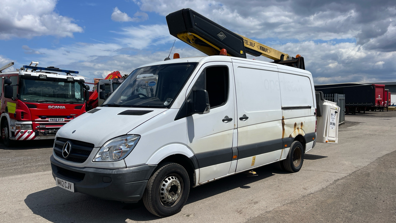 Mercedes-Benz Sprinter 513 CDI - Camión con plataforma elevadora: foto 2 Mercedes-Benz Sprinter 513 CDI - Camión con plataforma elevadora: foto 2