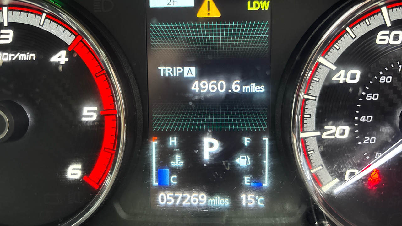 Pick-up, Furgoneta combi Mitsubishi L200 DI-D 2.3 Barbarian X 150PS: foto 27 Pick-up, Furgoneta combi Mitsubishi L200 DI-D 2.3 Barbarian X 150PS: foto 27