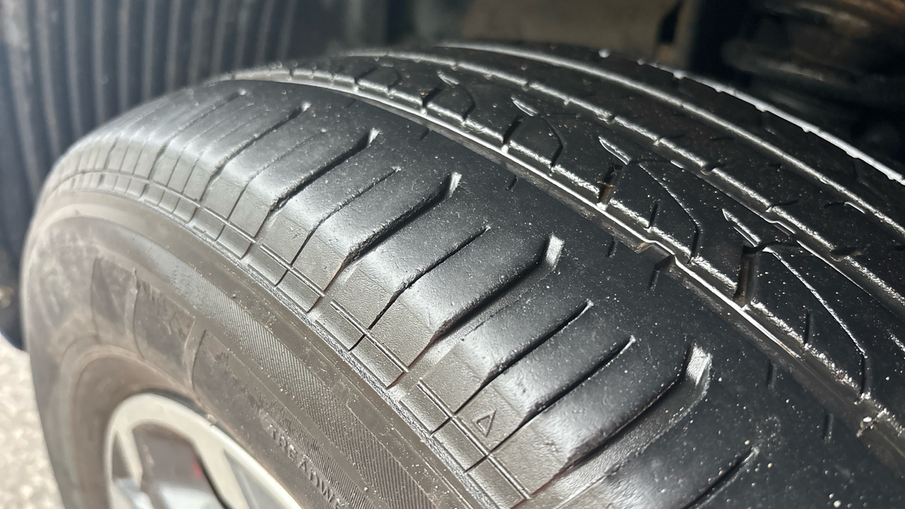 Pick-up, Furgoneta combi Mitsubishi L200 DI-D 2.3 Barbarian X 150PS: foto 34 Pick-up, Furgoneta combi Mitsubishi L200 DI-D 2.3 Barbarian X 150PS: foto 34