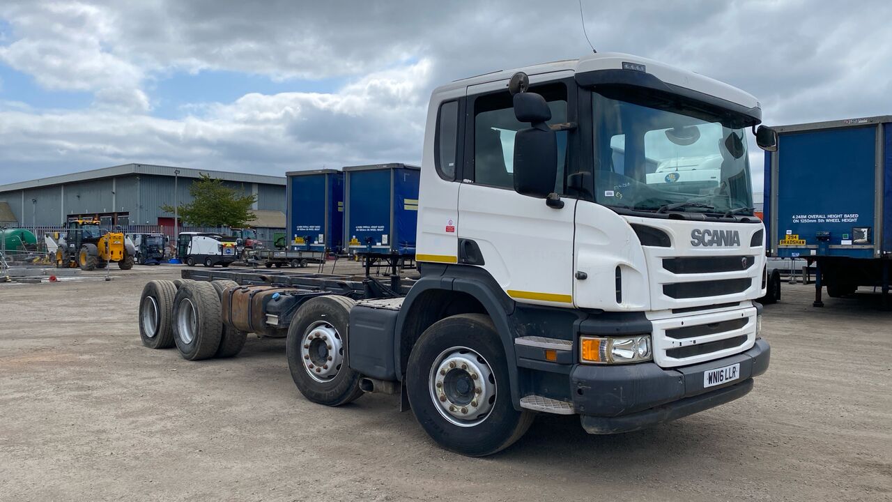 SCANIA P 370 - Chasis camión: foto 1 SCANIA P 370 - Chasis camión: foto 1
