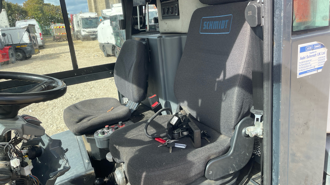 Barredora vial SCHMIDT COMPACT 200: foto 8