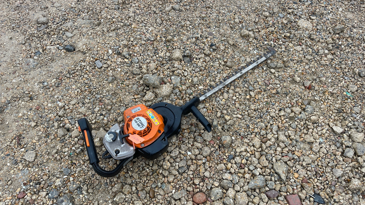 STIHL HS86T HEDGECUTTER - Equipo de construcción: foto 2 STIHL HS86T HEDGECUTTER - Equipo de construcción: foto 2