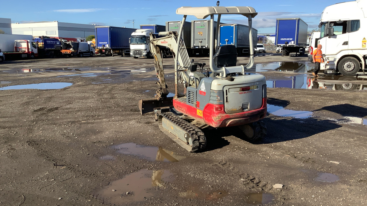 TAKEUCHI TB219 - Miniexcavadora: foto 4 TAKEUCHI TB219 - Miniexcavadora: foto 4