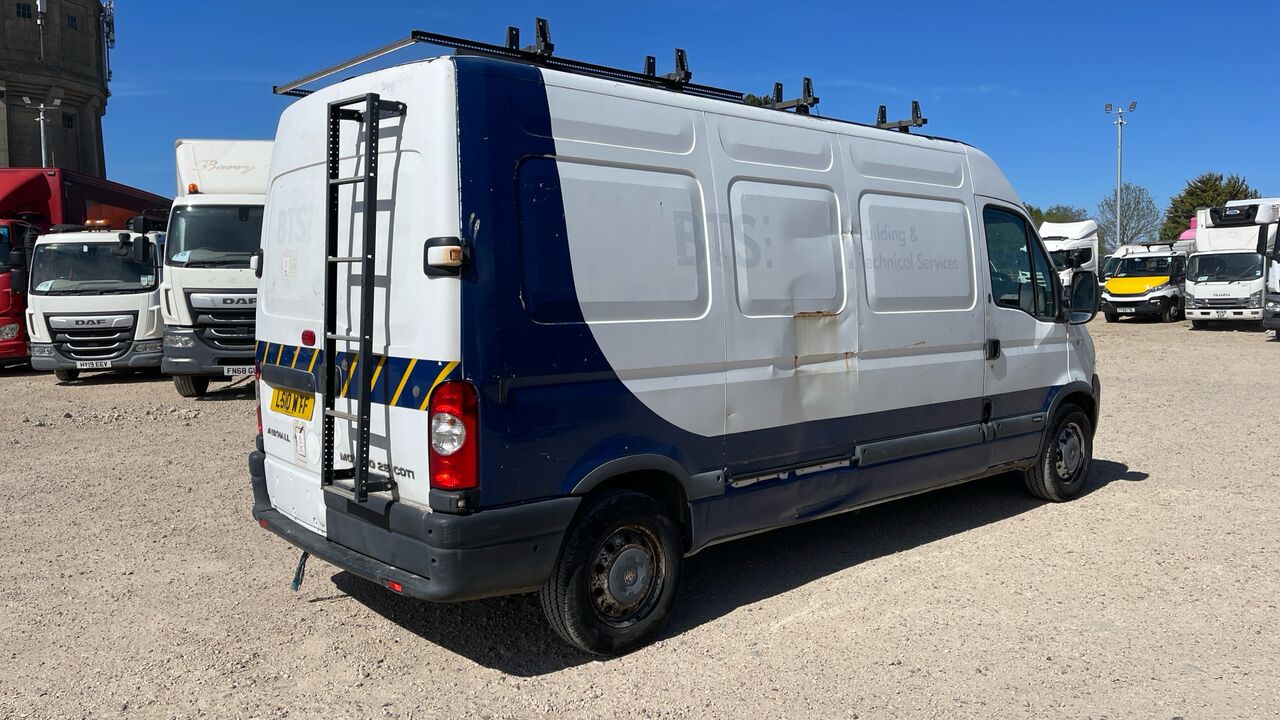 VAUXHALL MOVANO 3500 2.5 CDTI 100PS - Furgón: foto 4 VAUXHALL MOVANO 3500 2.5 CDTI 100PS - Furgón: foto 4