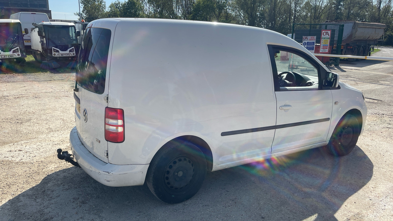 VOLKSWAGEN CADDY C20 1.6 TDI 102PS - Furgoneta pequeña: foto 4 VOLKSWAGEN CADDY C20 1.6 TDI 102PS - Furgoneta pequeña: foto 4