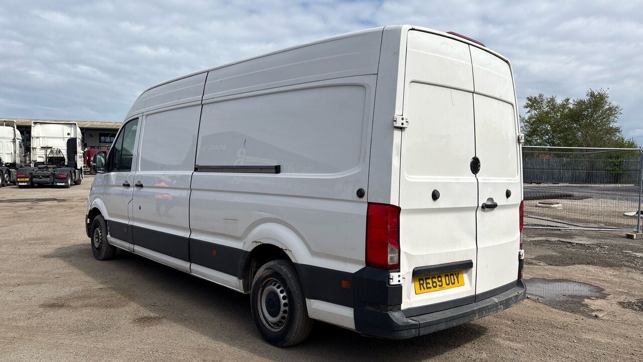 VOLKSWAGEN CRAFTER 2.0 TDI 140PS Trendline - Furgón: foto 4 VOLKSWAGEN CRAFTER 2.0 TDI 140PS Trendline - Furgón: foto 4