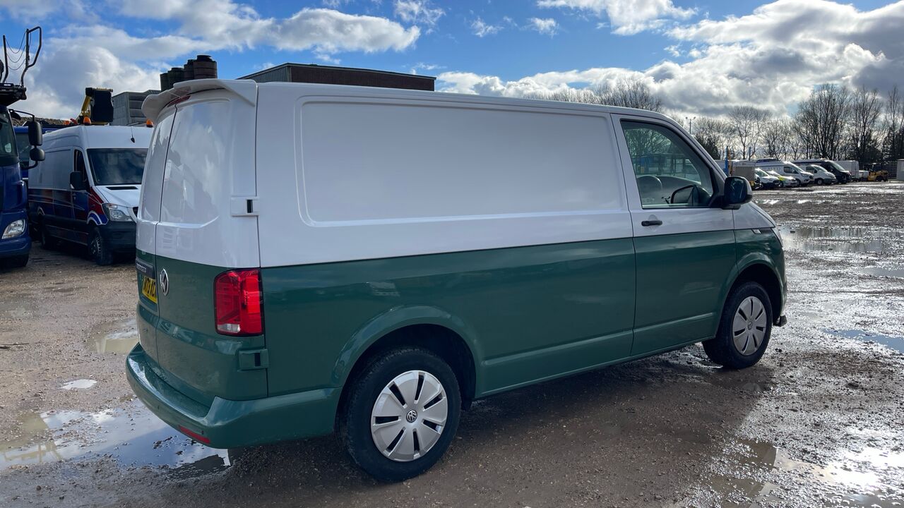 VOLKSWAGEN TRANSPORTER 28 2.0 TDI 110PS - Furgoneta pequeña: foto 4 VOLKSWAGEN TRANSPORTER 28 2.0 TDI 110PS - Furgoneta pequeña: foto 4