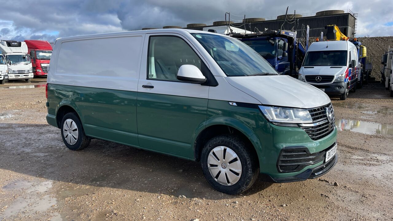 VOLKSWAGEN TRANSPORTER 28 2.0 TDI 110PS - Furgoneta pequeña: foto 1 VOLKSWAGEN TRANSPORTER 28 2.0 TDI 110PS - Furgoneta pequeña: foto 1