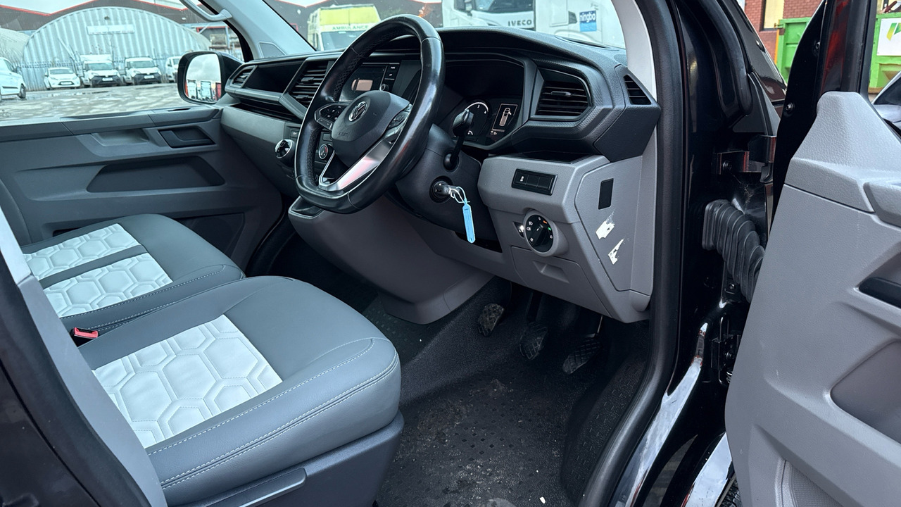 VOLKSWAGEN TRANSPORTER T28 2.0 TDI 110PS HIGHLINE CAMPER VAN - Cámper: foto 5 VOLKSWAGEN TRANSPORTER T28 2.0 TDI 110PS HIGHLINE CAMPER VAN - Cámper: foto 5