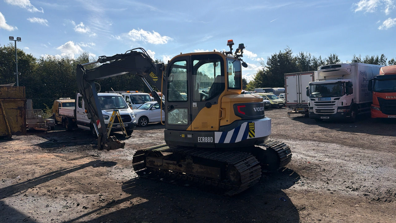 VOLVO ECR88D - Equipo de construcción: foto 3 VOLVO ECR88D - Equipo de construcción: foto 3