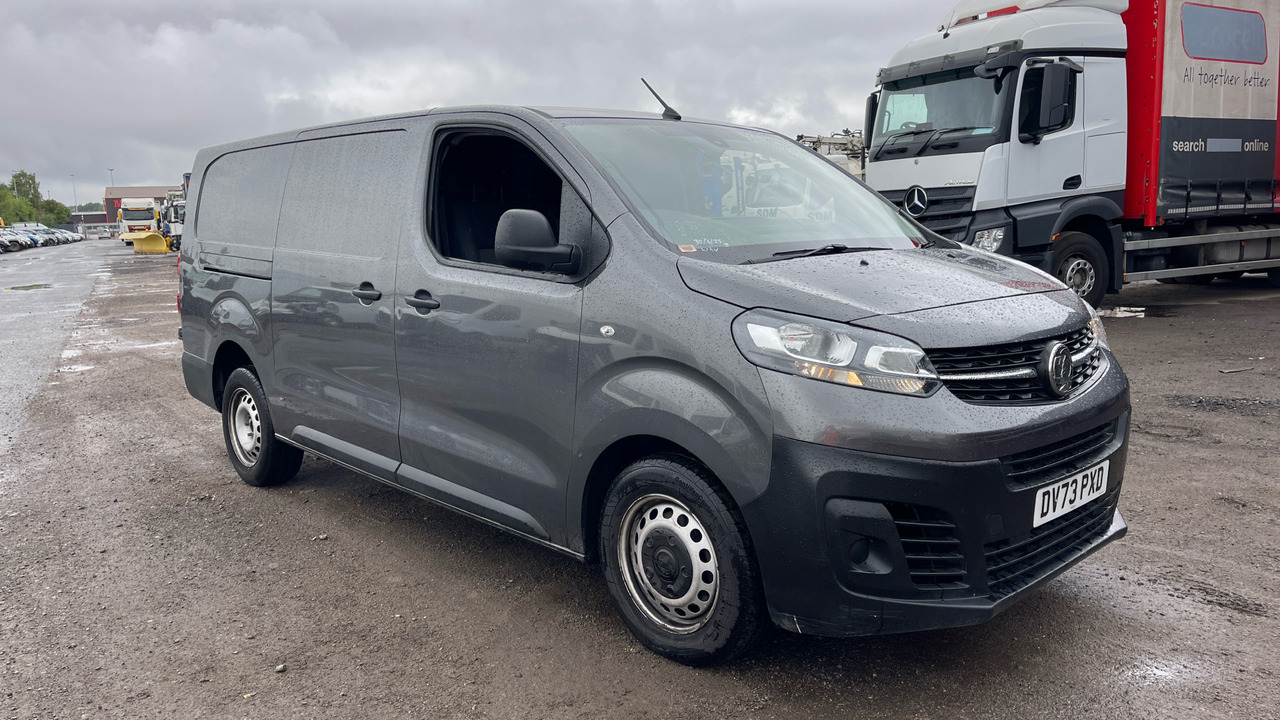 Vauxhall Vivaro 3100 2.0d 145PS Prime - Furgoneta pequeña: foto 1 Vauxhall Vivaro 3100 2.0d 145PS Prime - Furgoneta pequeña: foto 1