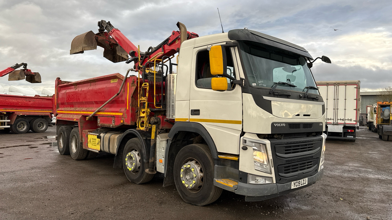 Volvo FM 410 - Volquete camión, Camión grúa: foto 1 Volvo FM 410 - Volquete camión, Camión grúa: foto 1