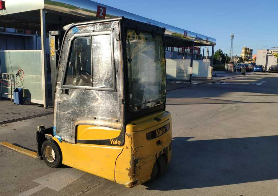 Yale ERP20VT - Carretilla elevadora eléctrica: foto 2 Yale ERP20VT - Carretilla elevadora eléctrica: foto 2