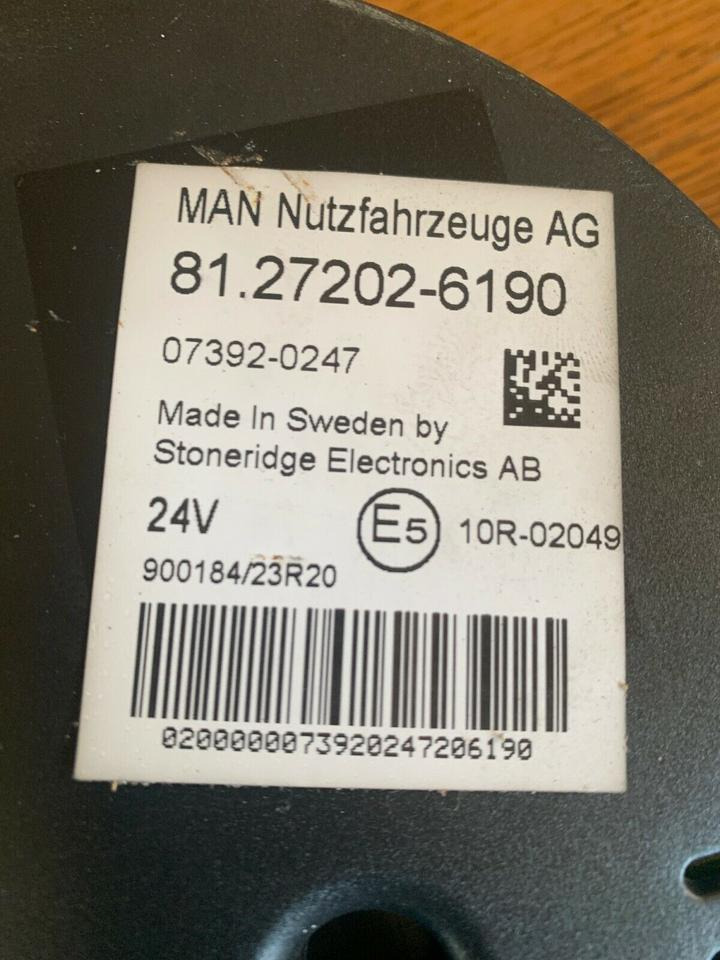 MAN Kombiinstrument Tacho 81272026190 - Salpicadero para Camión: foto 2 MAN Kombiinstrument Tacho 81272026190 - Salpicadero para Camión: foto 2