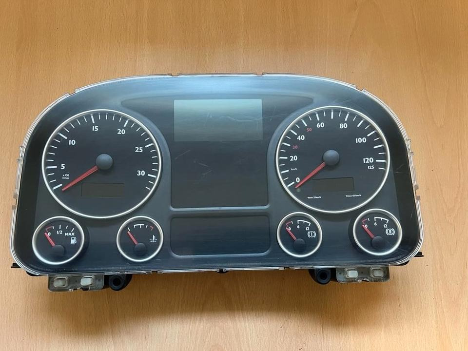 MAN Kombiinstrument Tacho 81272026190 - Salpicadero para Camión: foto 1 MAN Kombiinstrument Tacho 81272026190 - Salpicadero para Camión: foto 1