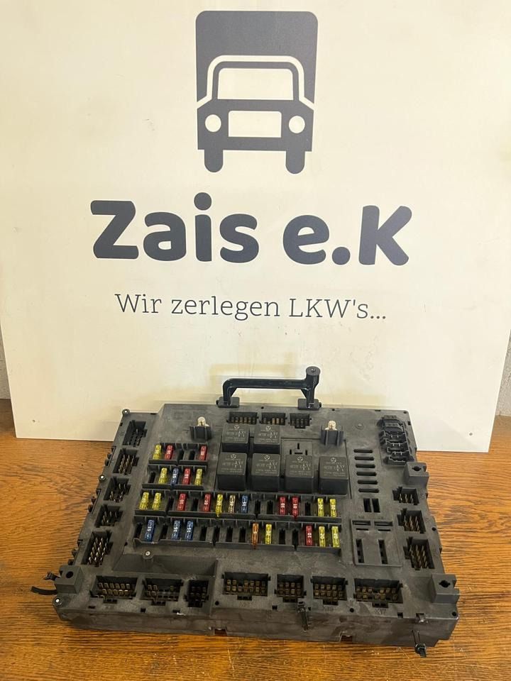Mercedes Actros MP4 Single-SAM Sicherungskasten A0014465858 - Fusible para Camión: foto 1 Mercedes Actros MP4 Single-SAM Sicherungskasten A0014465858 - Fusible para Camión: foto 1