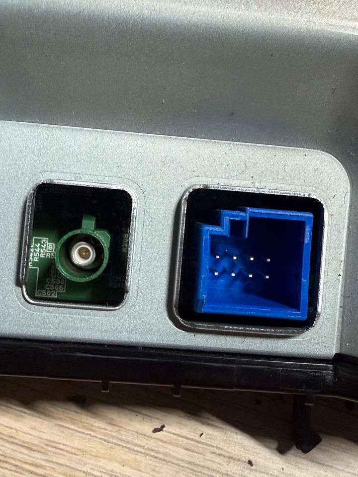 Mercedes Actros MP5 Radio A0004462122 - Sistema de navegación para Camión: foto 5 Mercedes Actros MP5 Radio A0004462122 - Sistema de navegación para Camión: foto 5