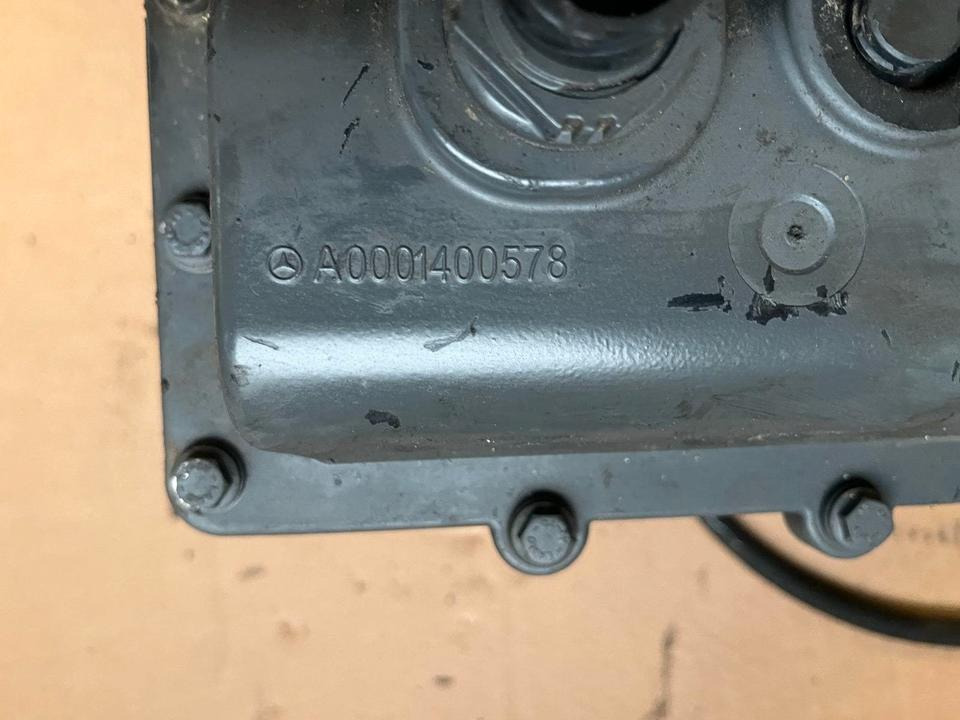Mercedes-Benz Actros Atego EU4 EU5 AdBlue Pumpe A0001400578 - Bomba de combustible para Camión: foto 2 Mercedes-Benz Actros Atego EU4 EU5 AdBlue Pumpe A0001400578 - Bomba de combustible para Camión: foto 2