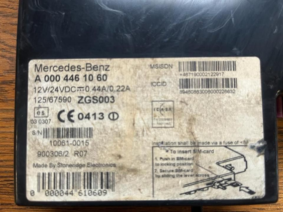 Mercedes-Benz Actros MP4 Tachograph FLEETBOARD A0004461060 - Tacógrafo para Camión: foto 2 Mercedes-Benz Actros MP4 Tachograph FLEETBOARD A0004461060 - Tacógrafo para Camión: foto 2